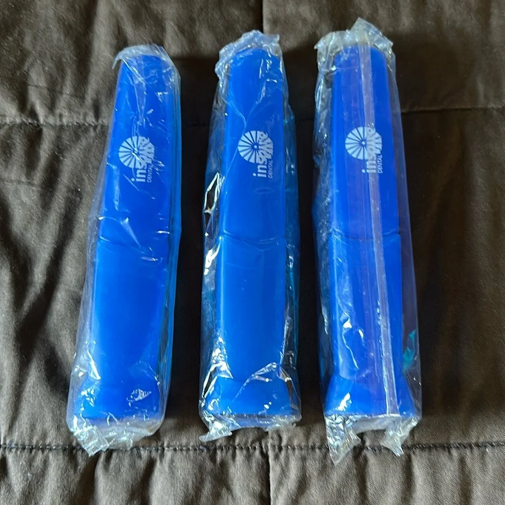 Assorted (No brand) blue plastic